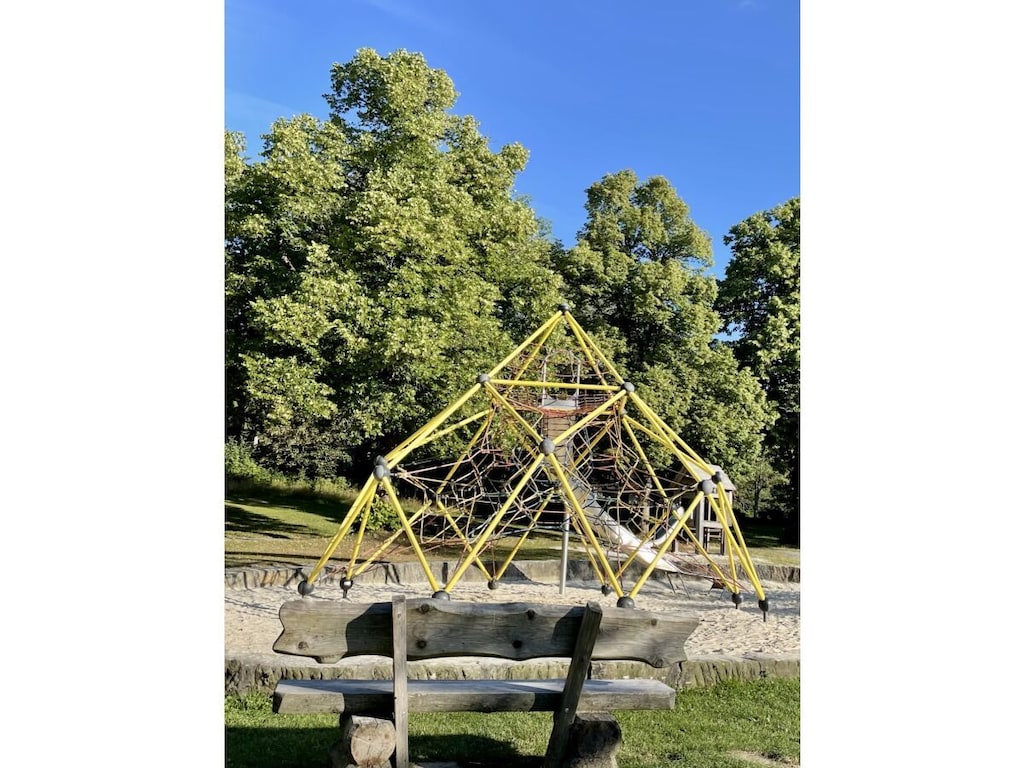   432600