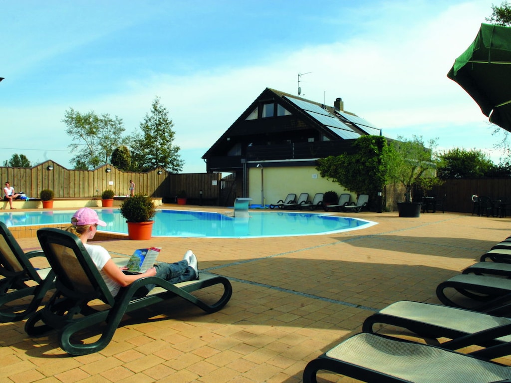 Vakantieappartement bij het zwembad F 995