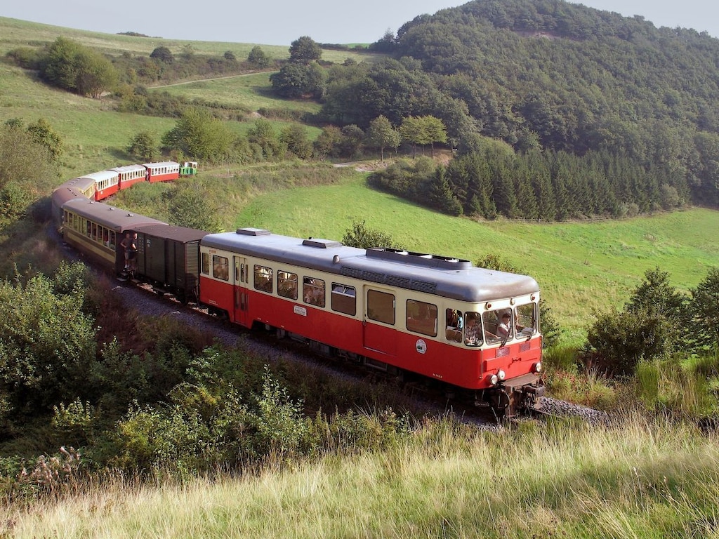   193612