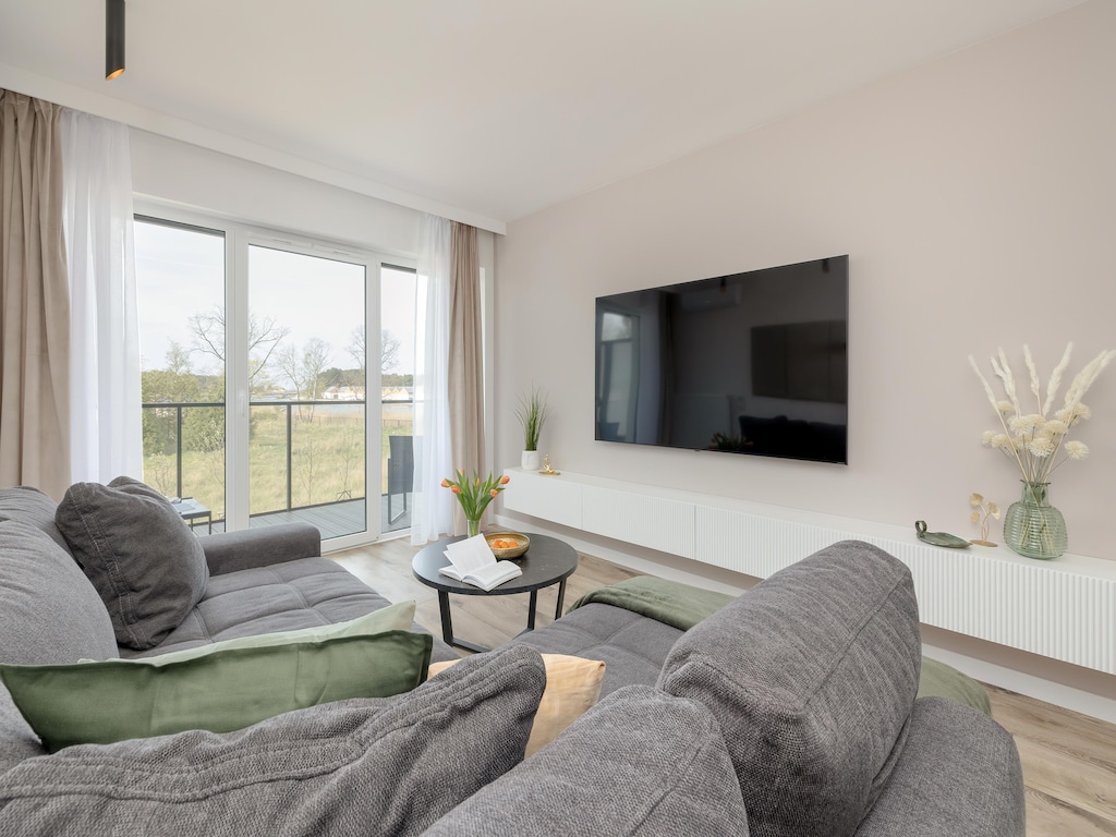 Appartement met uitzicht op de rivier, bad.