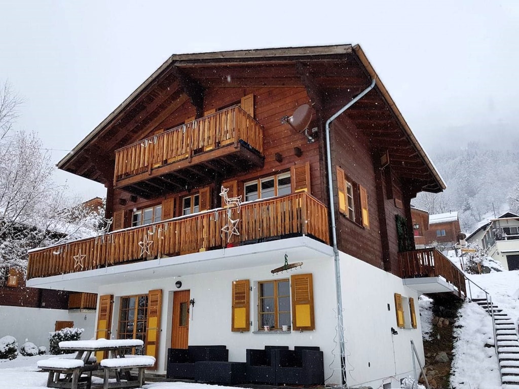 6p Chalet in the mountains near Fiesch ski area