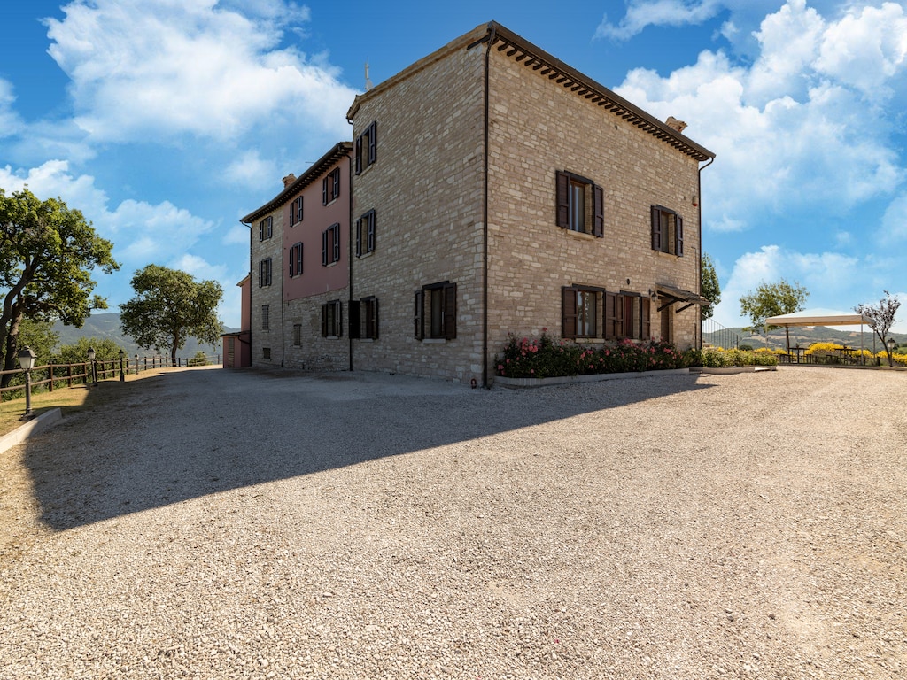 Italienisches Bauernhaus mit Pool