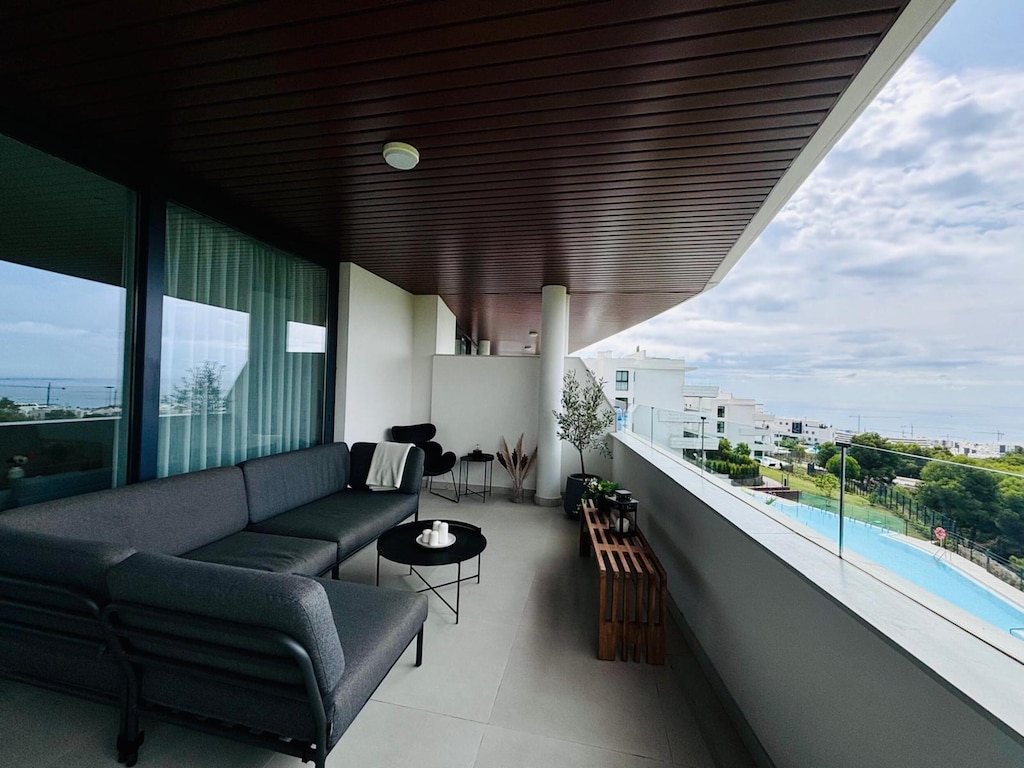 Appartement in Málaga met zwembad bij zee