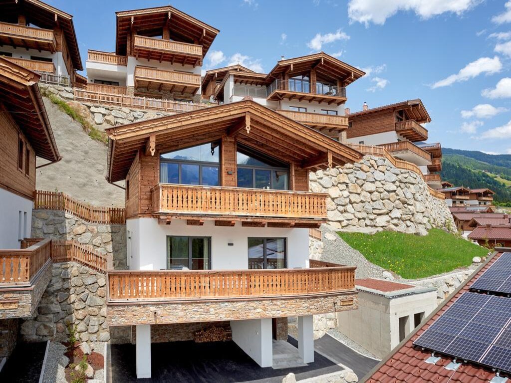Chalet vlakbij skilift met tuin