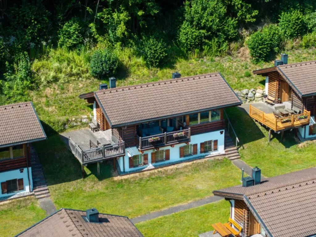 Österreichisches Bergchalet-Refugium