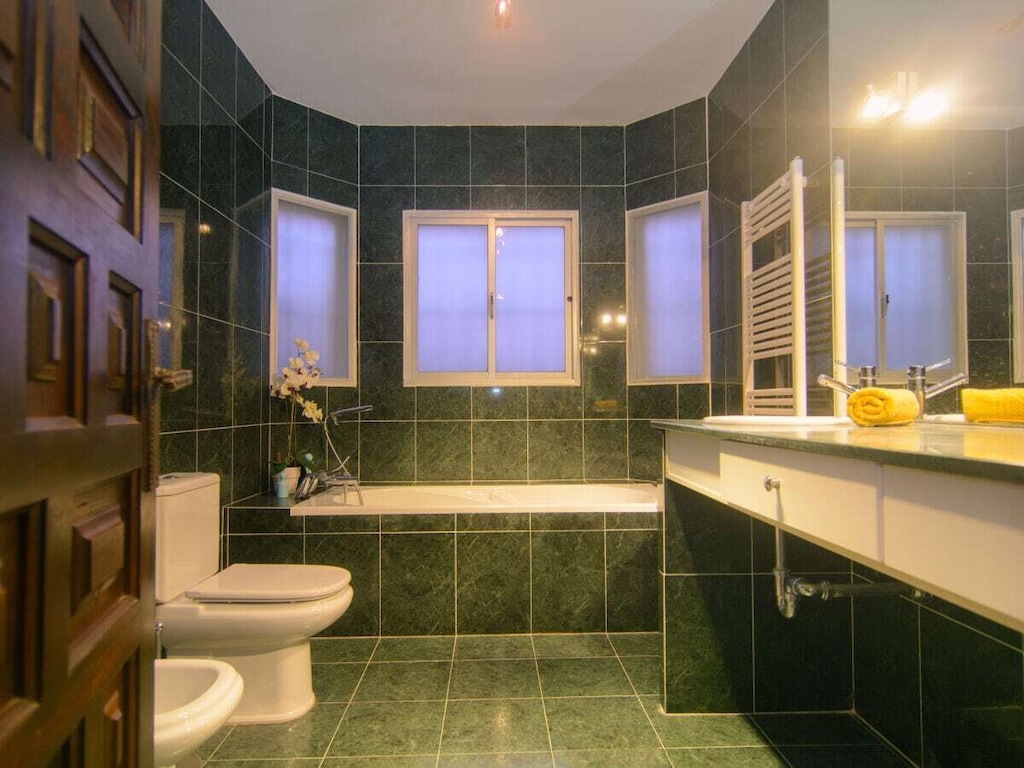 Holiday home 384123