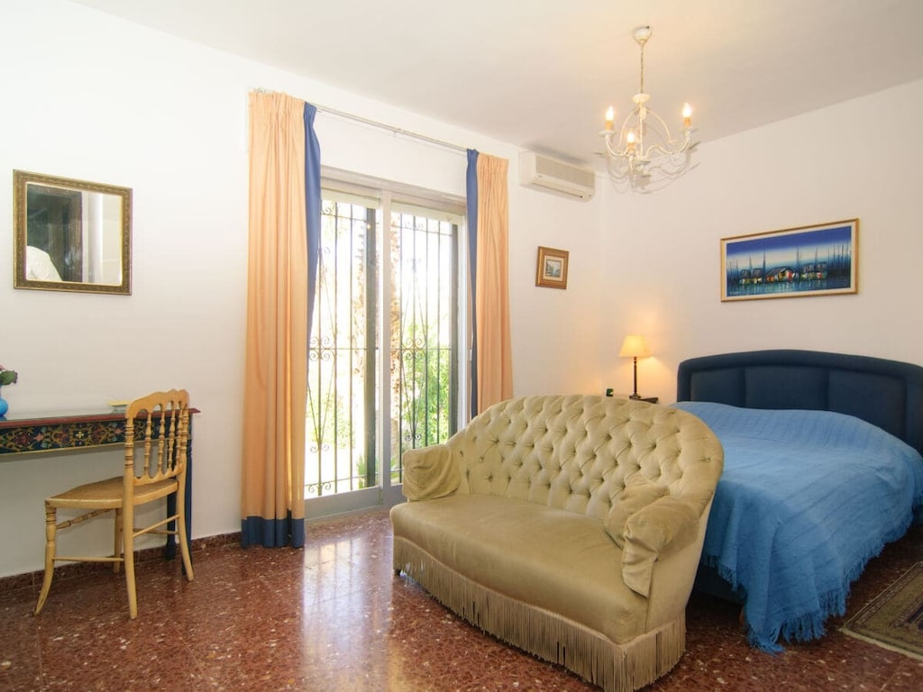 Holiday home 384123