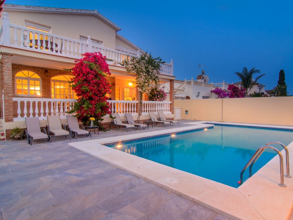 Holiday home 384116