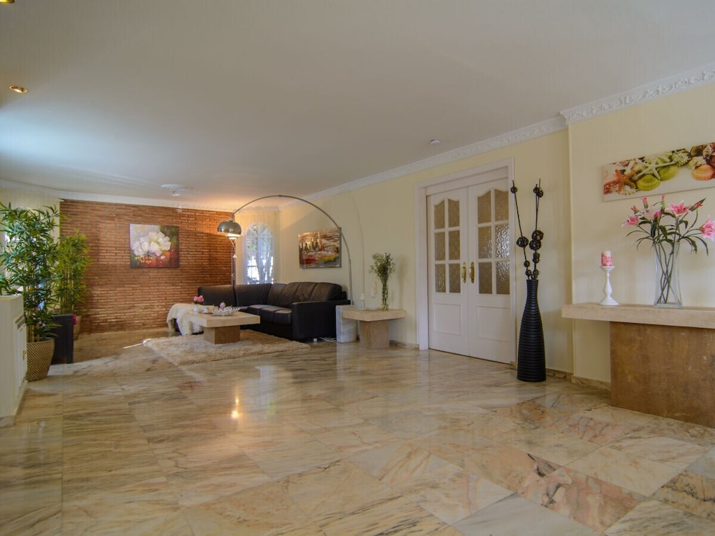 Holiday home 384116