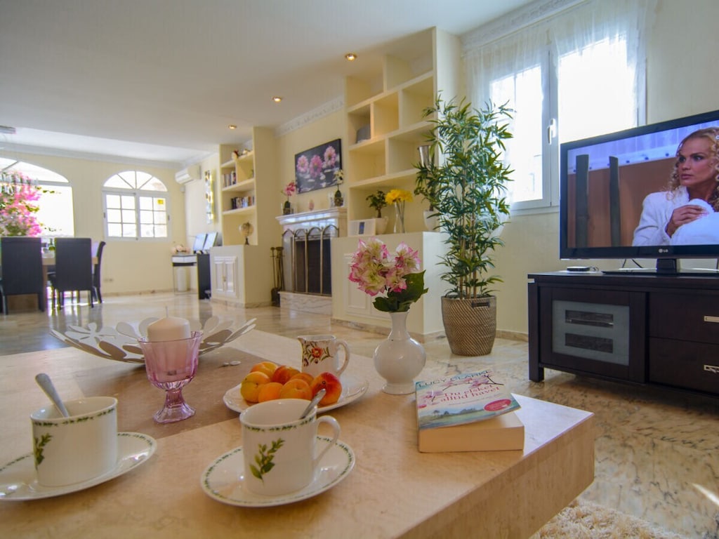 Holiday home 384116