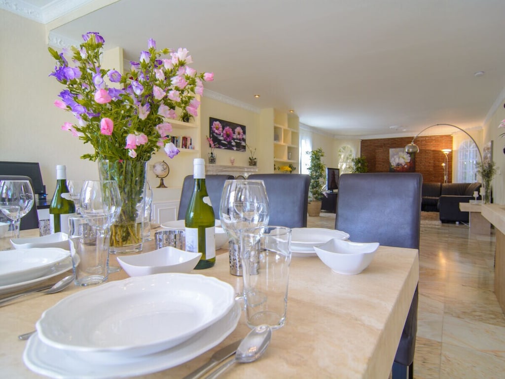 Holiday home 384116