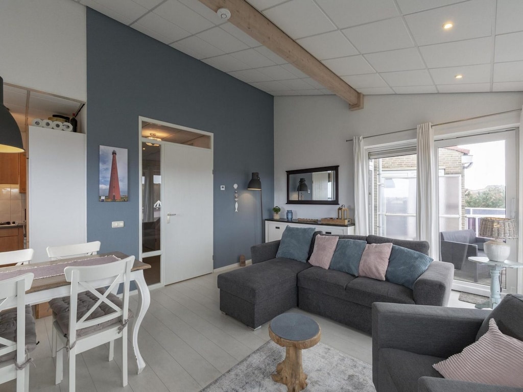 Wohnung am Strand mit Balkon