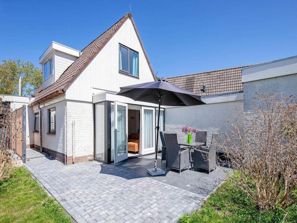 Vakantiehuis met tuin en strand