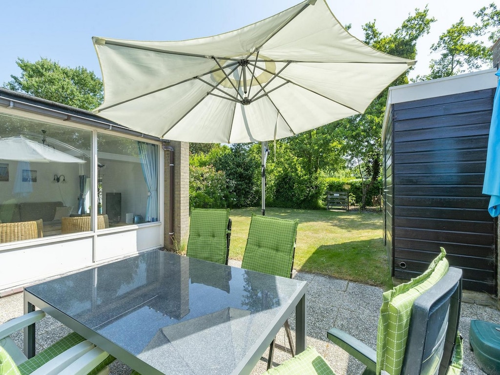 Schöner Bungalow mit Terrasse