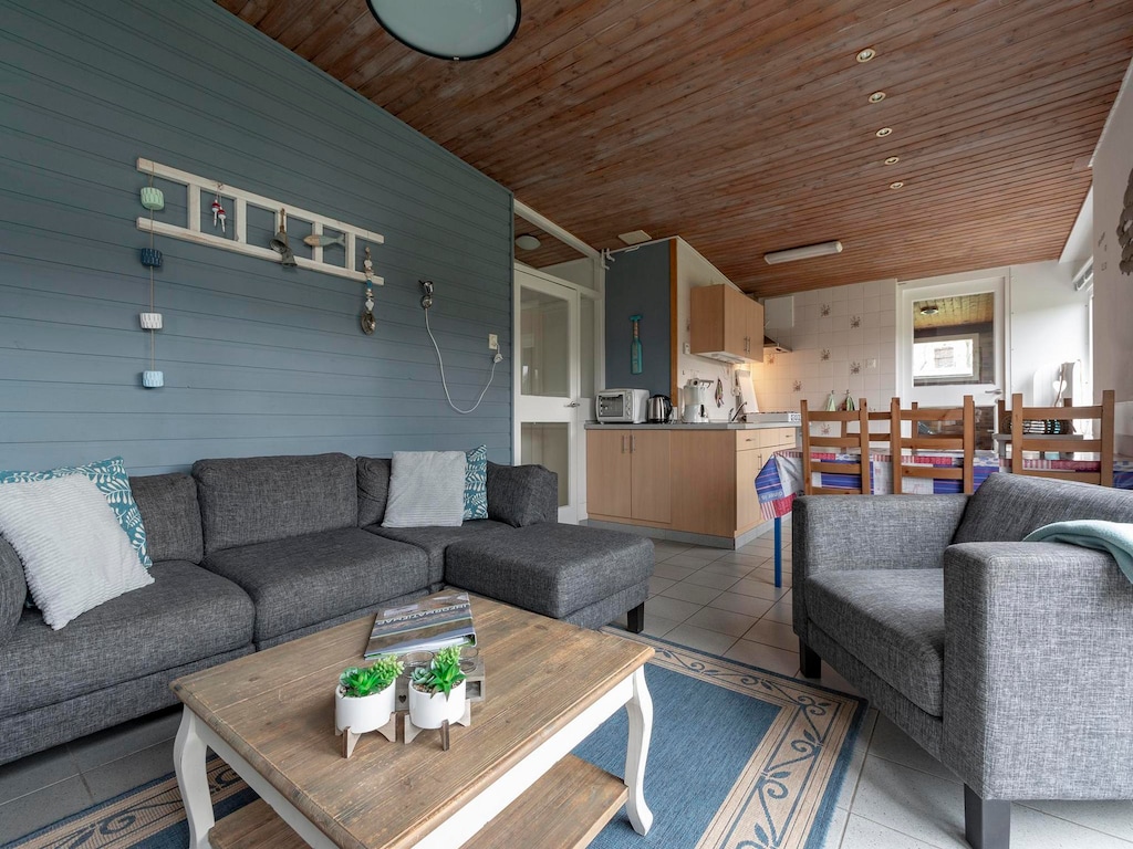 Stijlvolle strandbungalow met patio