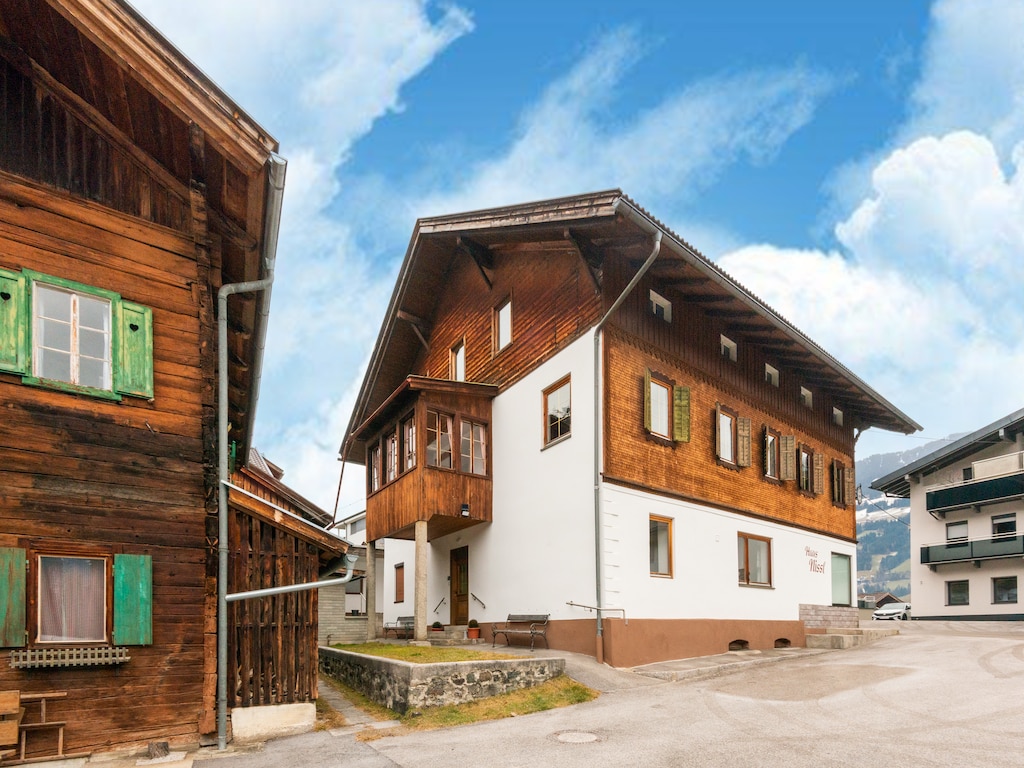 House in Fügen near Zillertal Ski Slopes