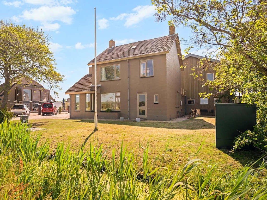 Geräumige Villa mit Garten