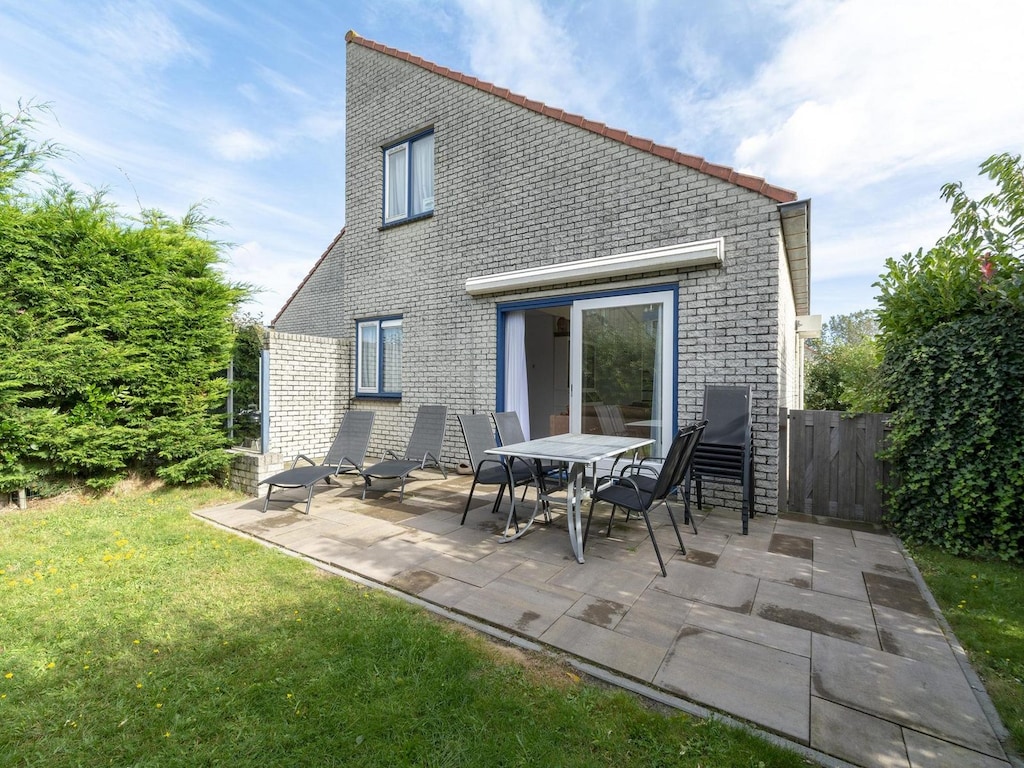 Charmante villa bij zandstrand