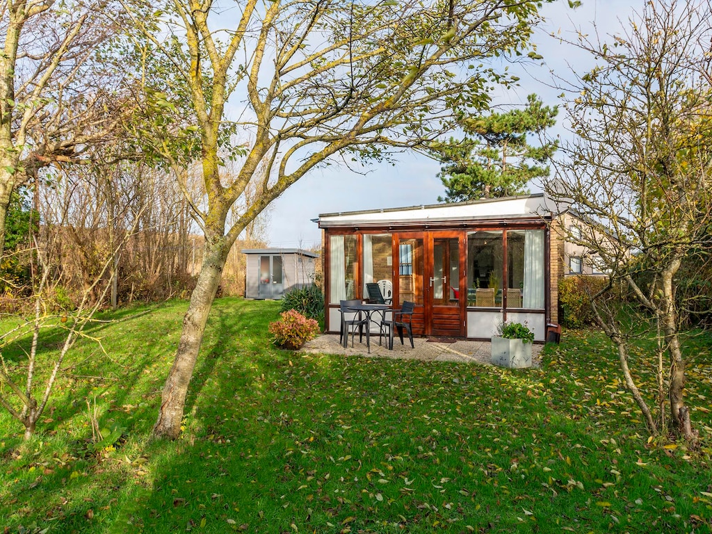 Atemberaubender Bungalow in Strandnähe