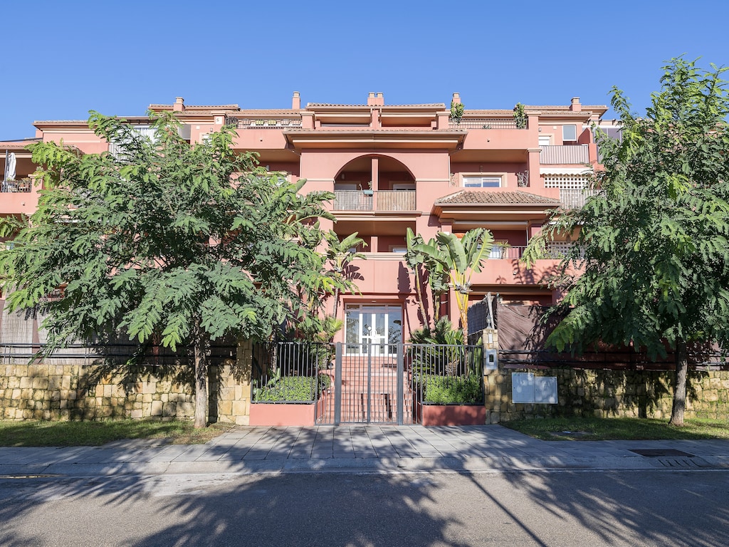 Spikes - Apartamento En Sotogrande. Wifi Gratis