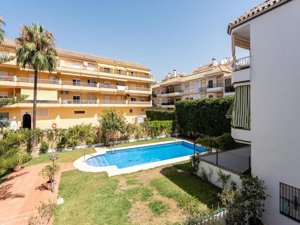 Faro's Butiplaya Apartment for 2