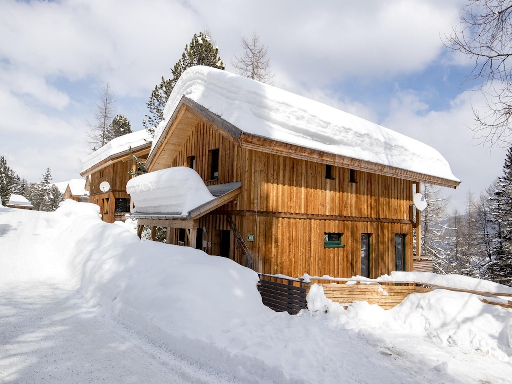 Luxe chalet met buitenwhirlpool