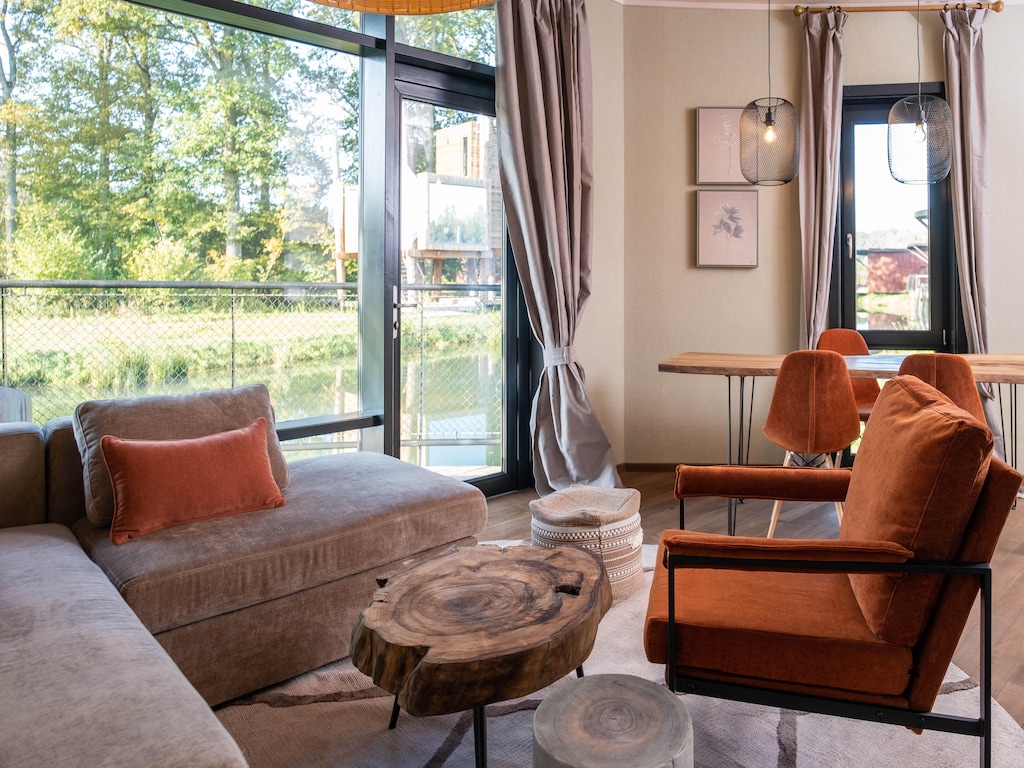 Belvilla Ruhiger Naturblatt-Bungalow