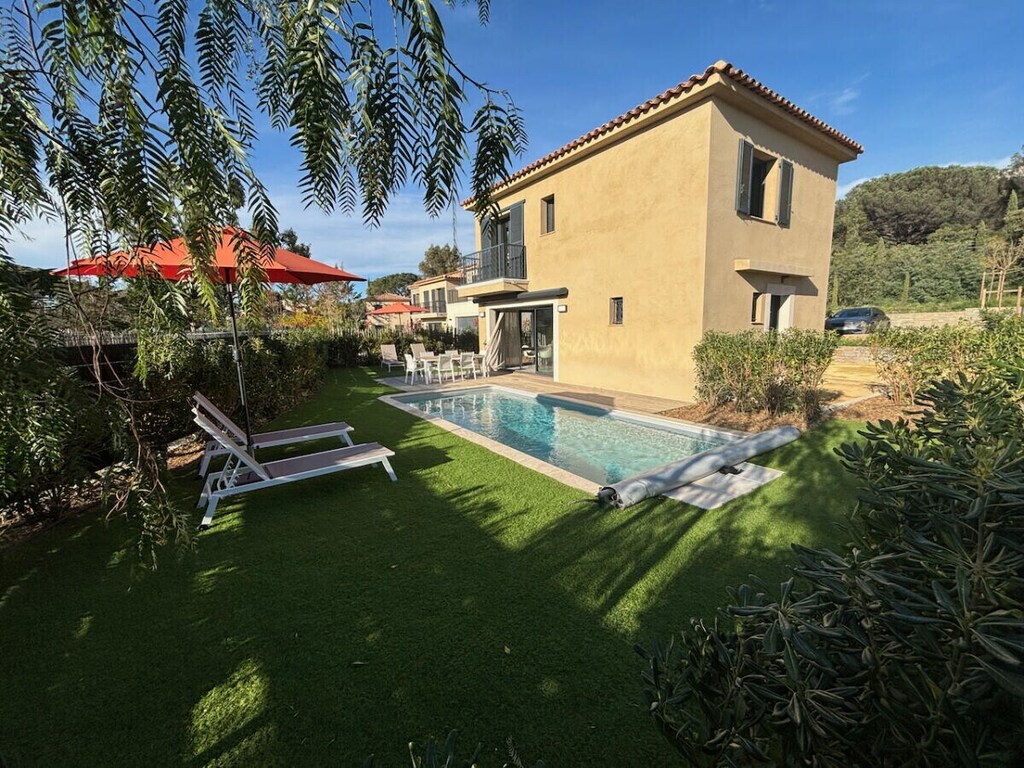 Vacation home 515684