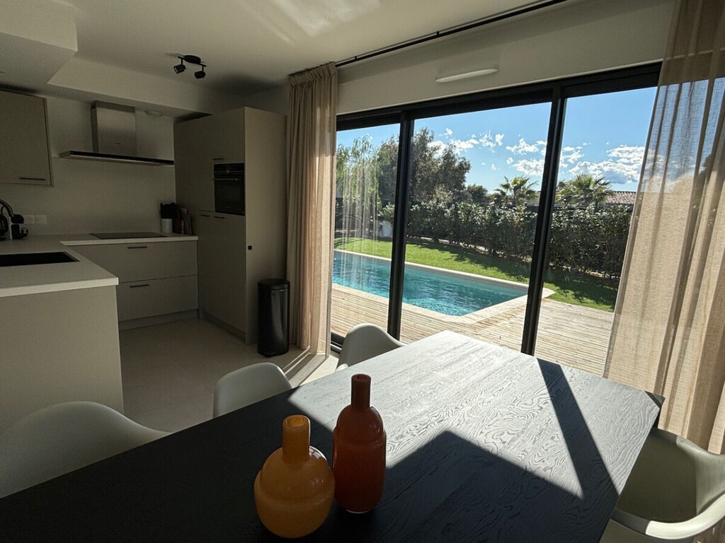 Vacation home 515684