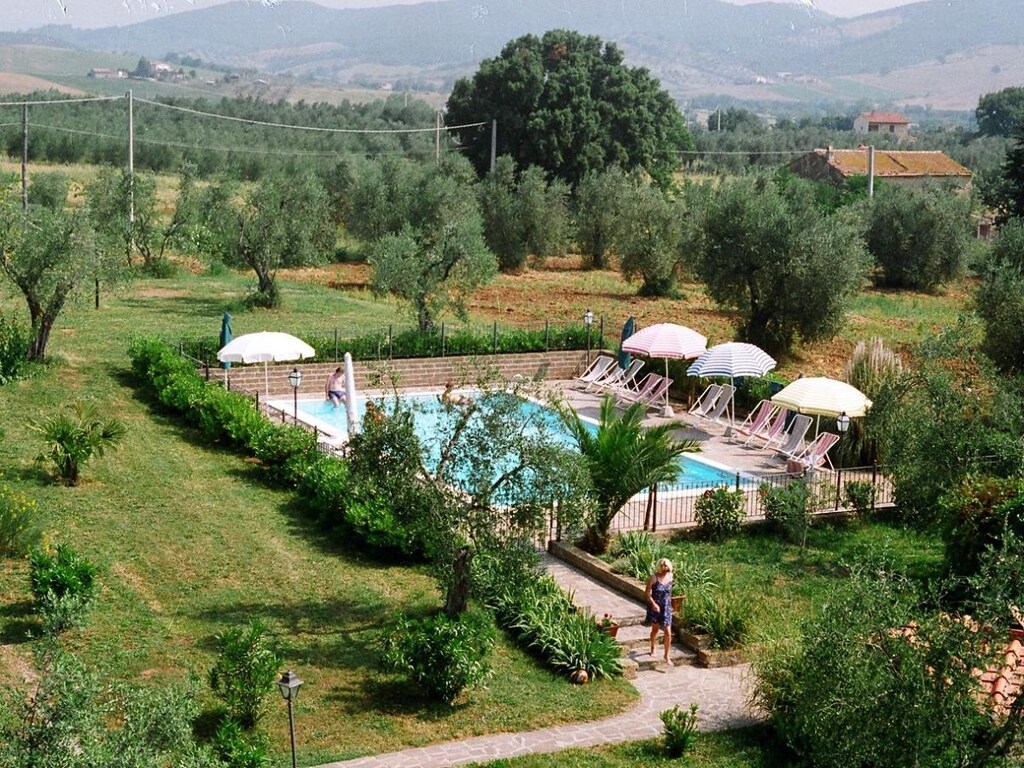 Lomatalo 21730