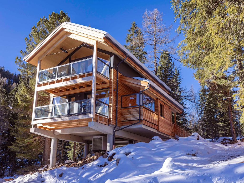 Chalet with sauna on balcony