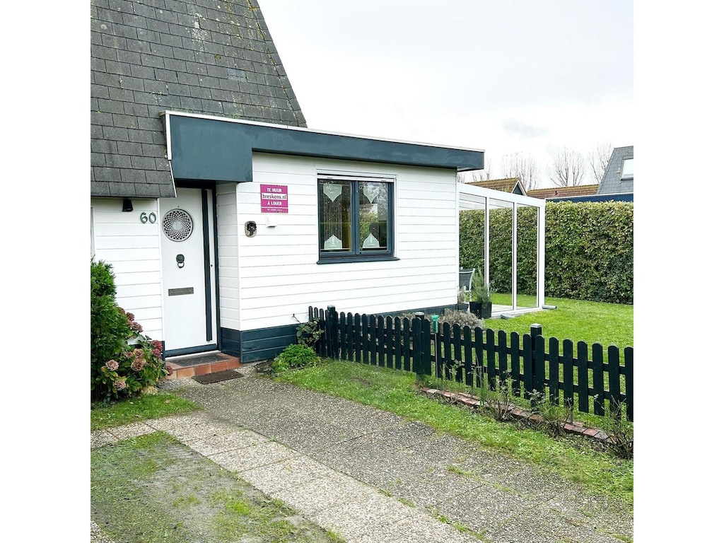 Gemütliches Doppelhaus in Breskens für 6 Personen, mit 3 Schlafzimmern, eingezäuntem Garten und Strand in der Nähe.