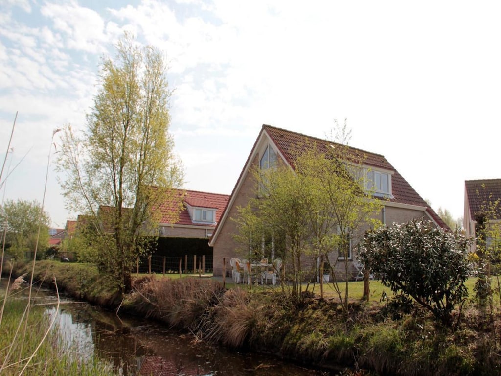 Aantrekkelijke bungalow met tuin