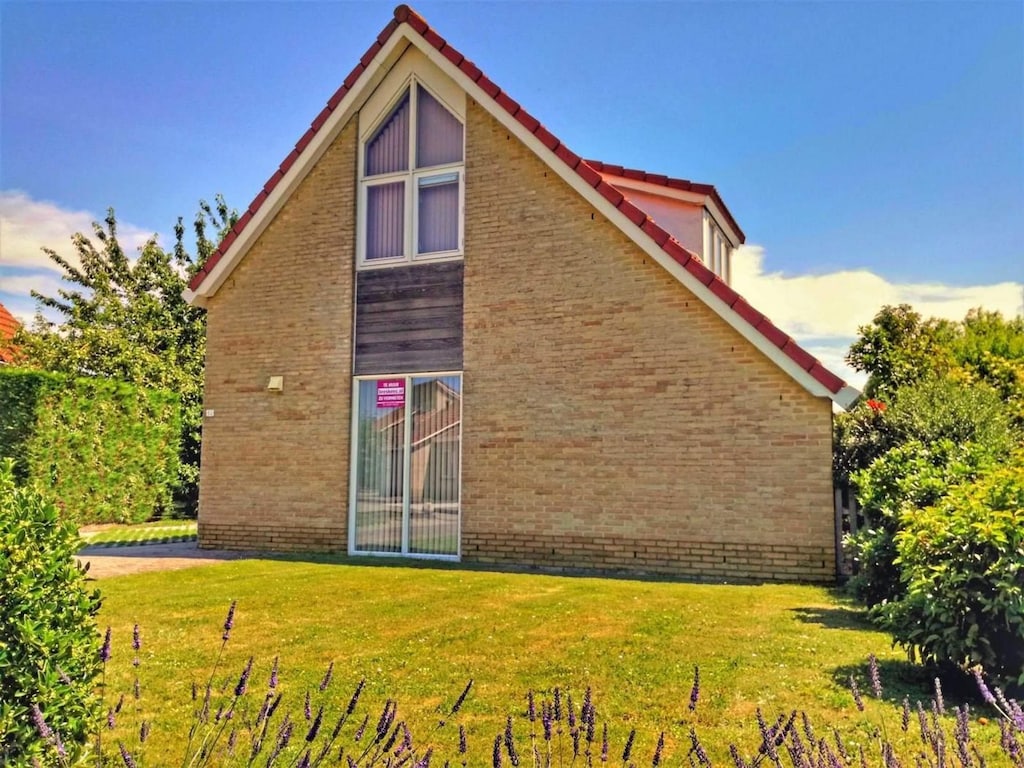 Bungalow in Breskens am Strand