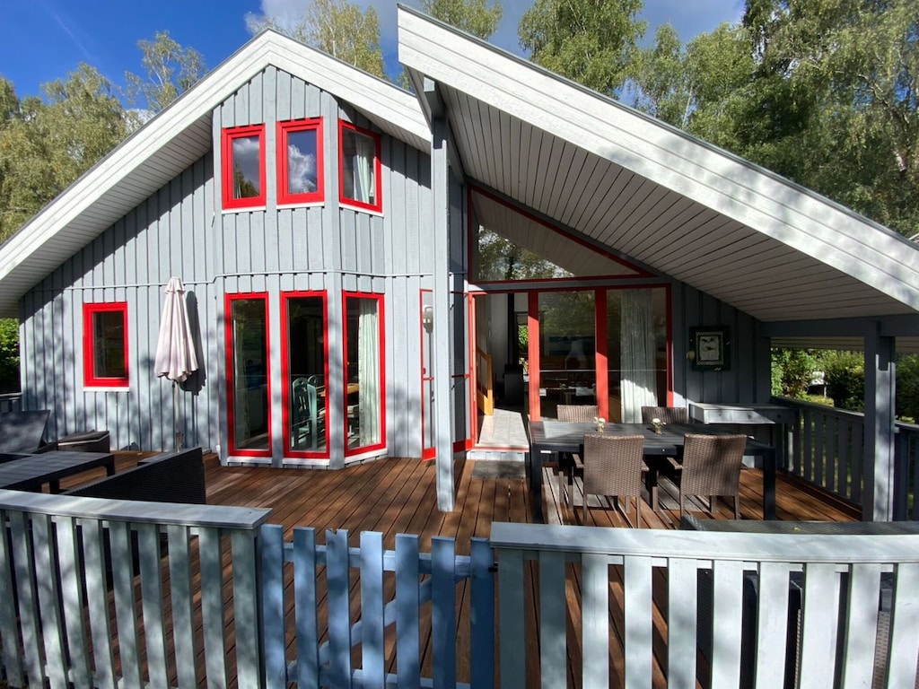 exklusives skandinavisches Ferienhaus