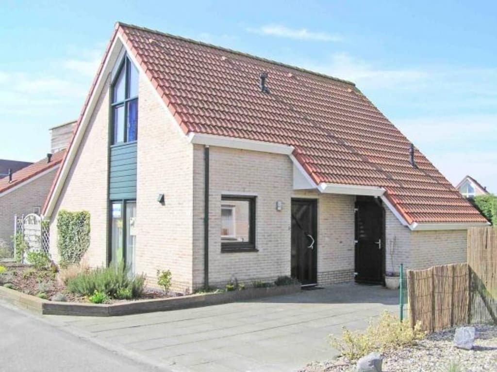 Gepflegtes Ferienhaus in Breskens mit umzäuntem Garten, überdachter Terrasse und Wasserblick, für bis zu 6 Personen.