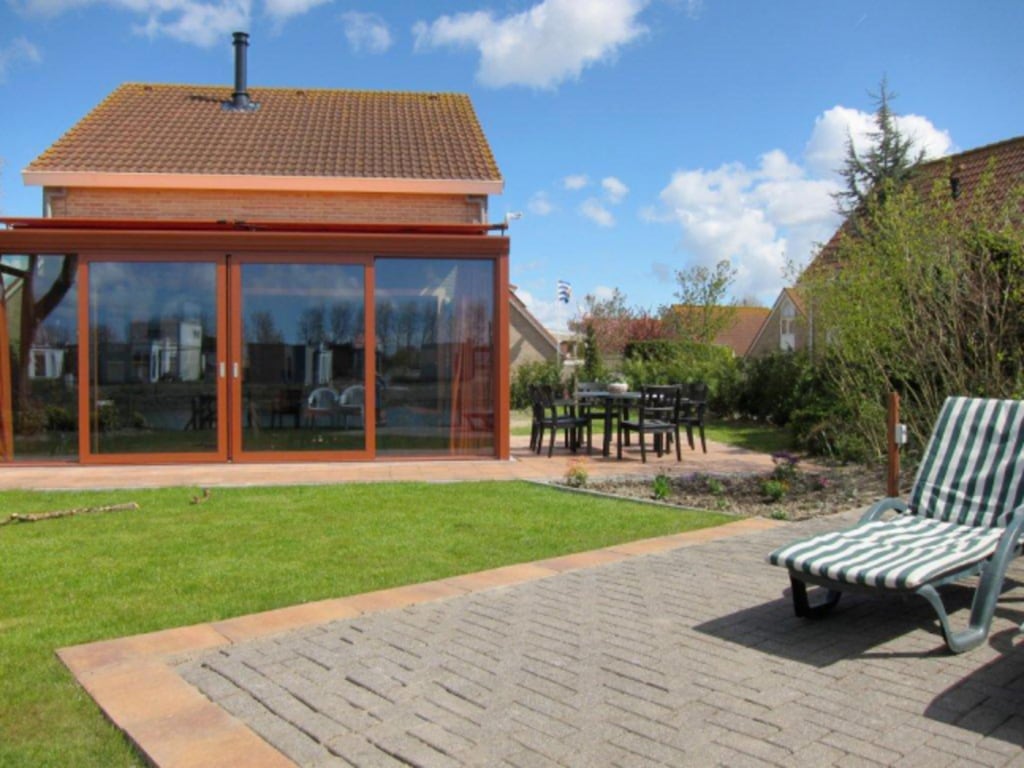 Bungalow in Breskens aan het Water