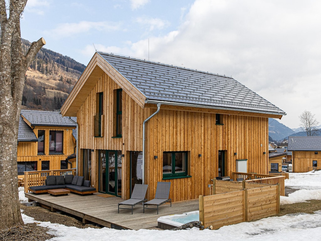 Chalet mit Whirlpool