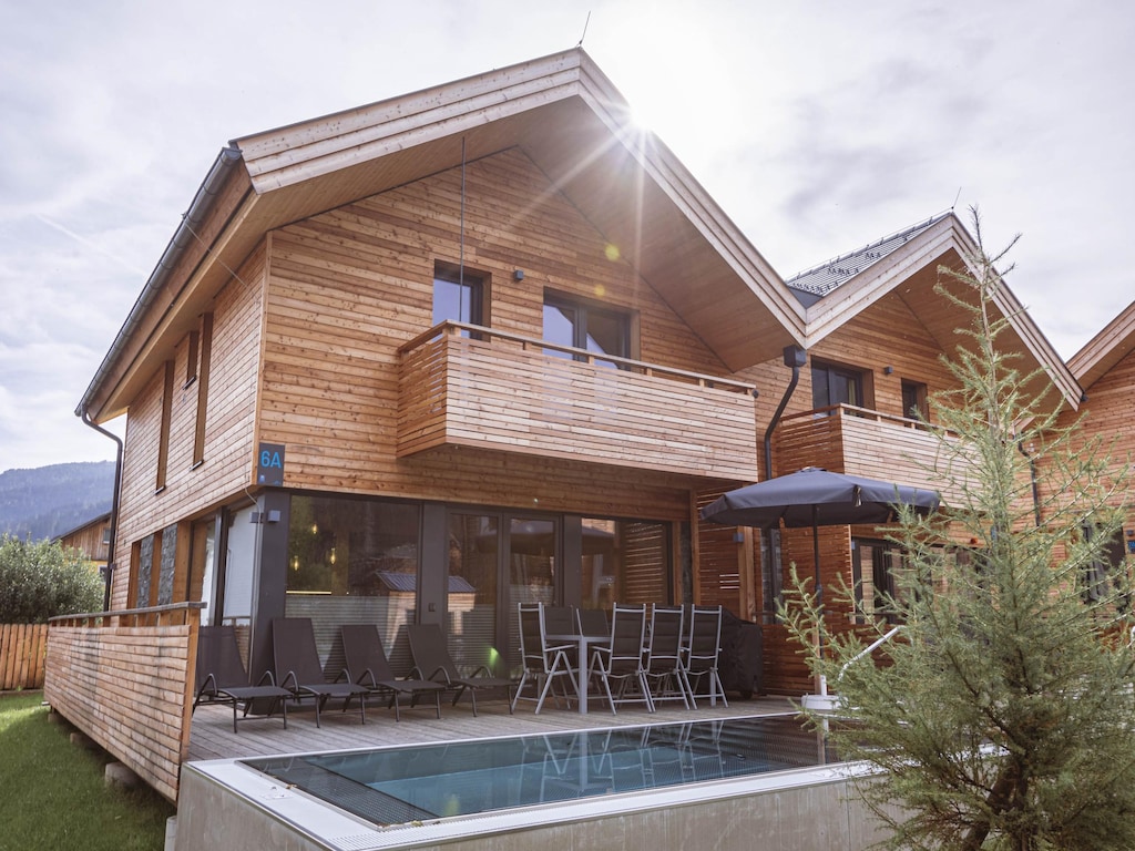 Attraktives Ferienhaus mit Pool (ohne Kaution)
