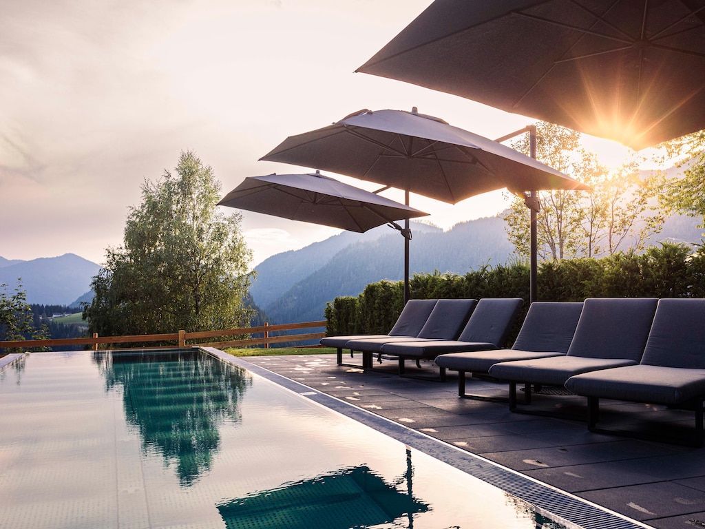 Majestueus appartement met infinity pool
