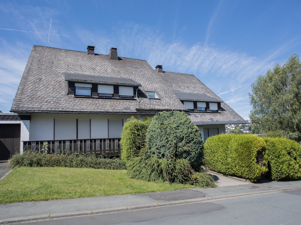 Moderne Wohnung mitten in Winterberg mit Balkon