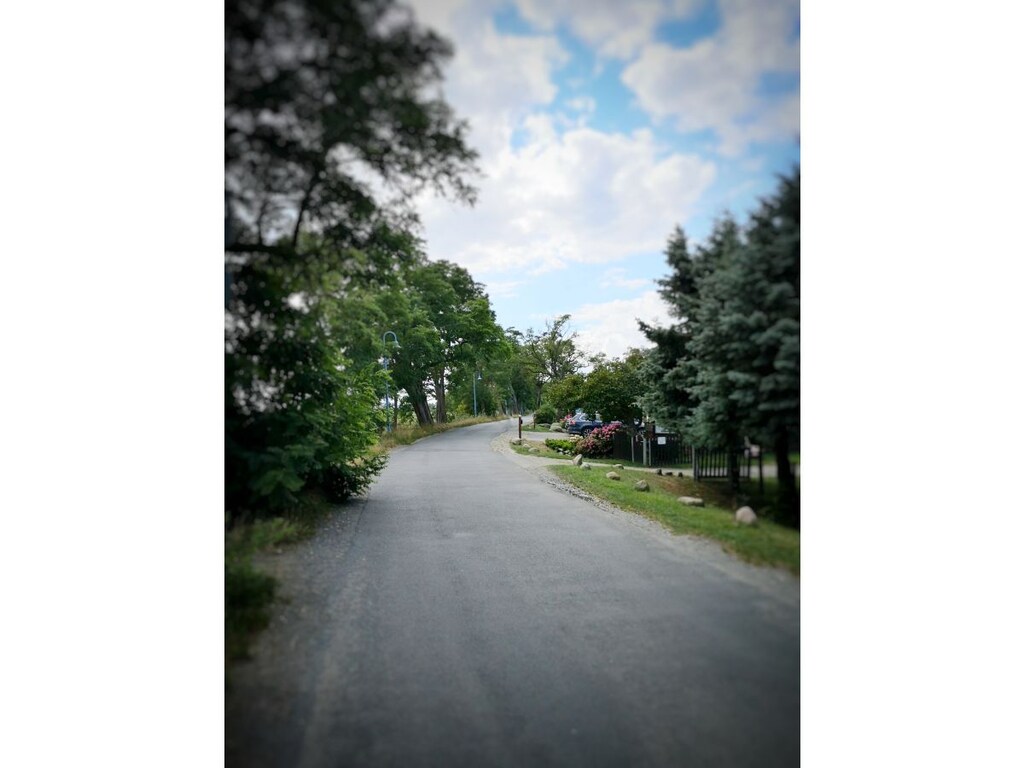   275583
