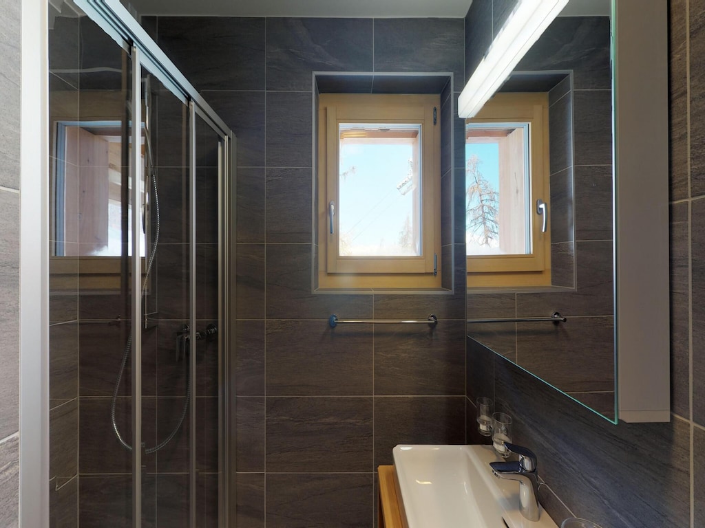 Picture 27 Picture 27