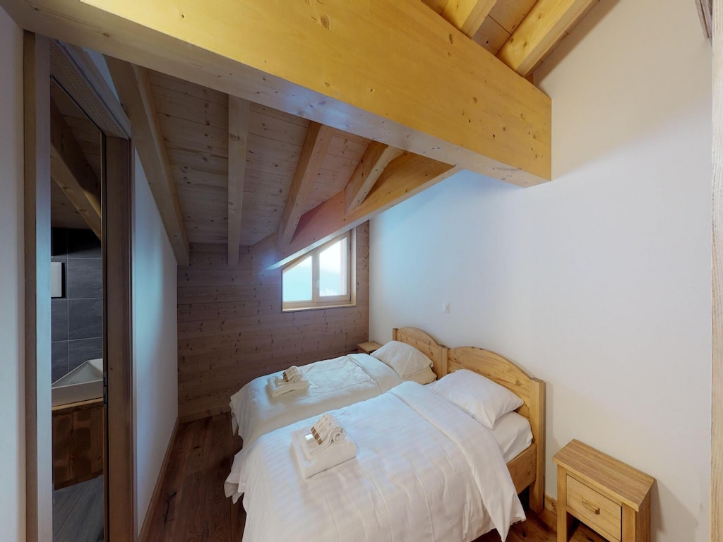 Picture 24 Picture 24