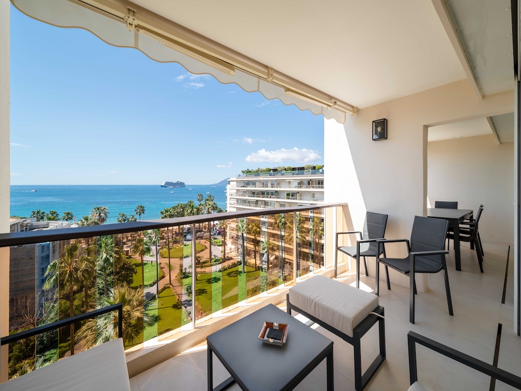 Charmante oase met terras 4 BD/ 8P - Cannes