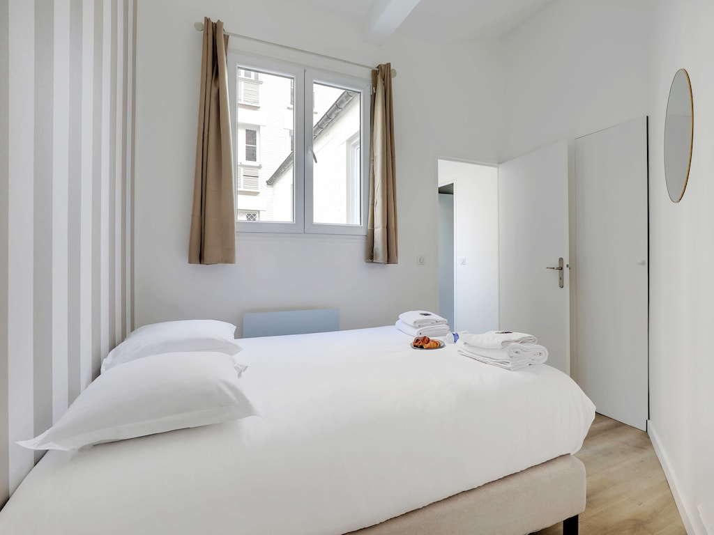 Intiem appartement - 1BR/4P - Saint-Lambert
