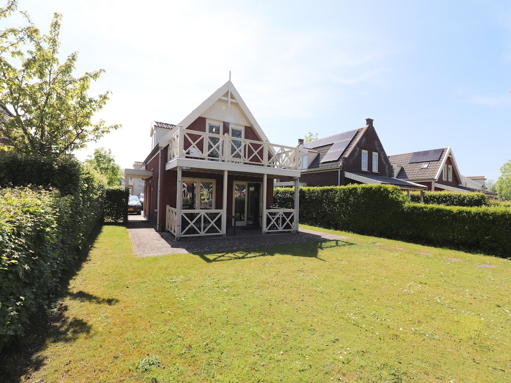 Bungalow in Südholland mit eigenem Steg