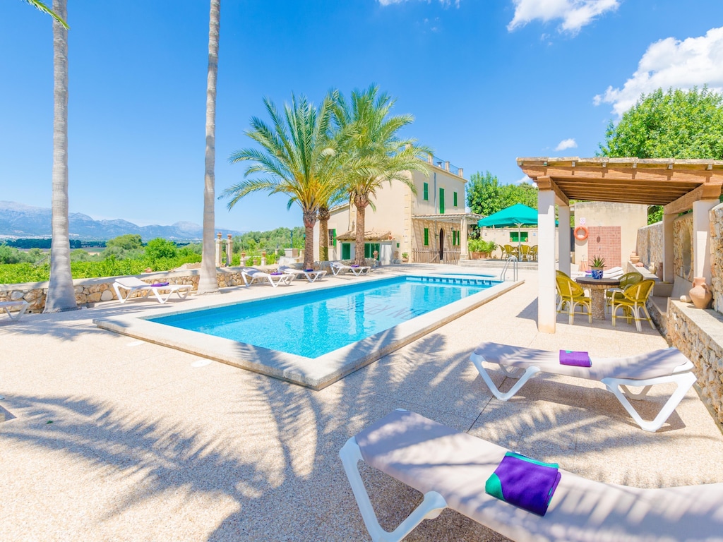 Villa in Sencelles met Zwembad en Uitzicht