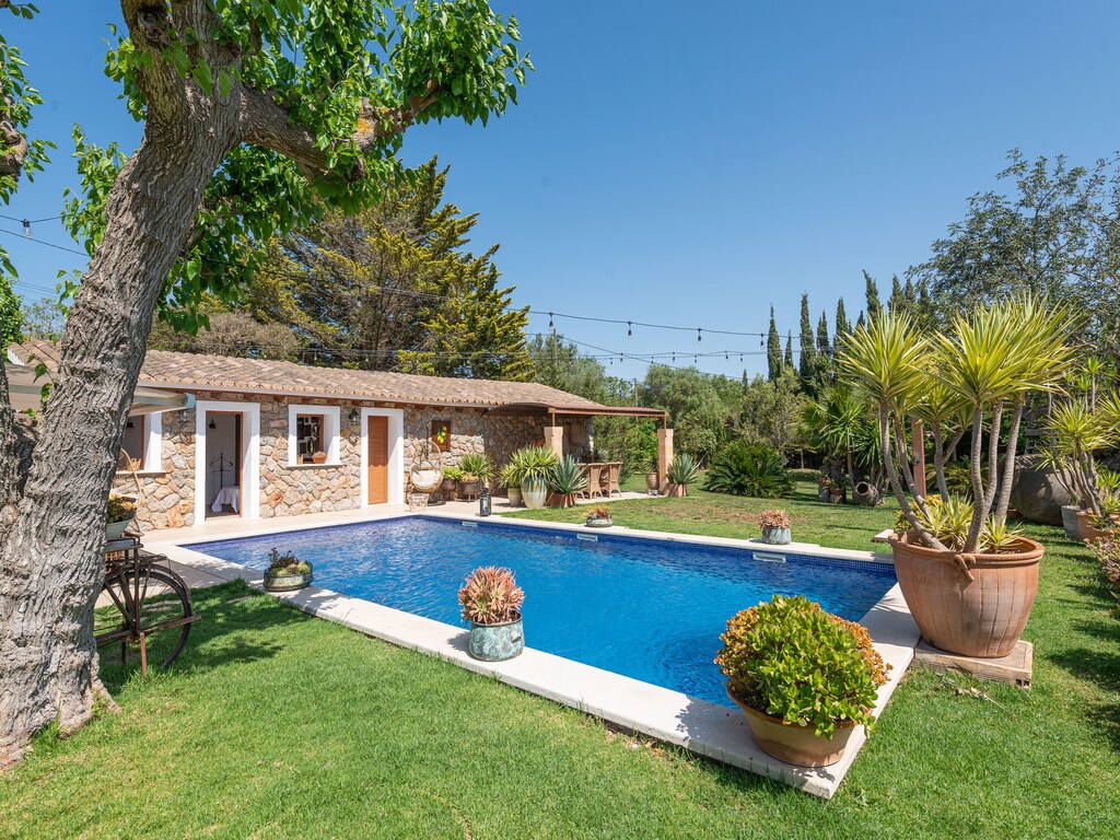 Villa in Esporles met privé zoutwaterzwembad