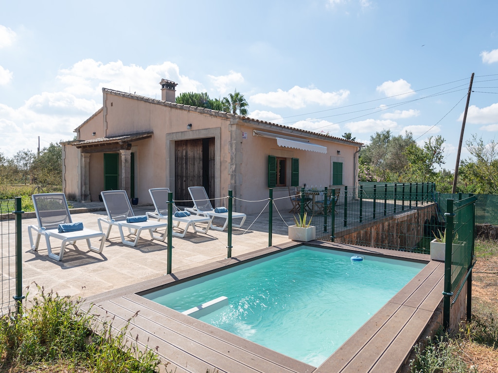 Villa in Llucmajor met zwembad en uitzicht